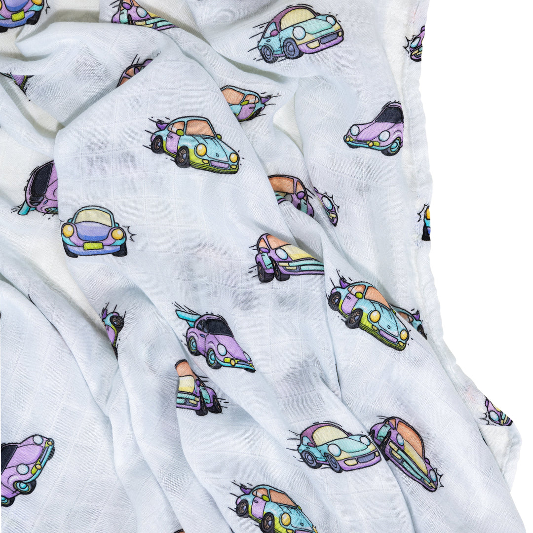 Close-up of the breathable muslin weave and air-cooled car pattern - Gearhead Kids